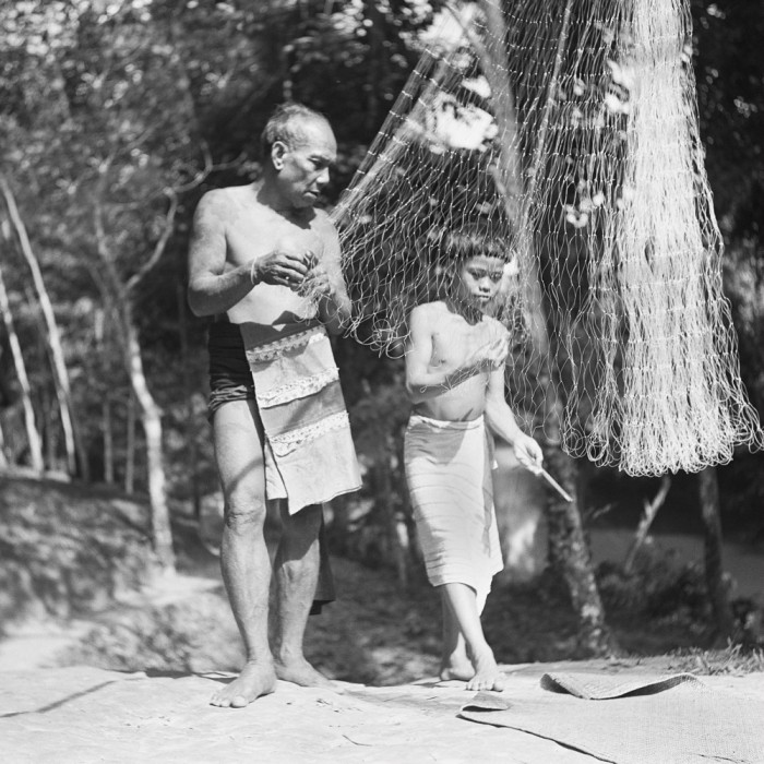 Temmengong Anak’s Net – Ibans, Borneo, 1965